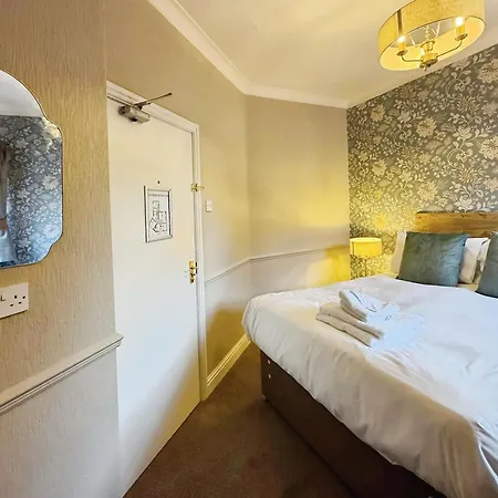 The Bath 3*