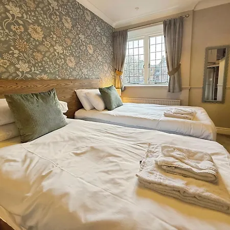 The Bath 3*